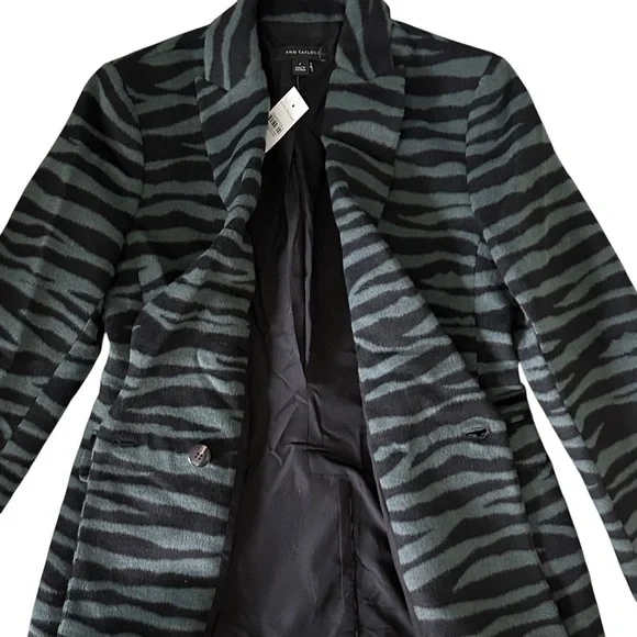 NWT Ann Taylor Zebra Print Long Double Breasted Wool Blend Blazer Size 6 - Picture 11 of 14